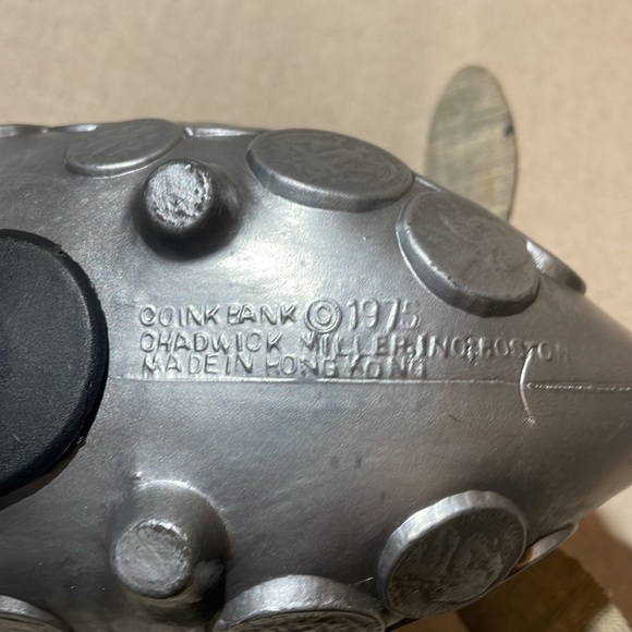 Plastic coin Piggy Bank - Picture 7 of 8